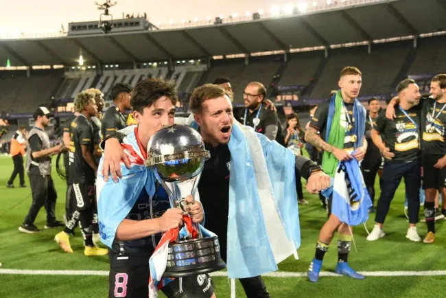 Lorenzo Faravelli y Martin Anselmi durante su paso por Independiente del Valle.