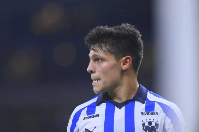 Se confirmó cómo será el contrato de Poncho González en Cruz Azul (Imago 7)