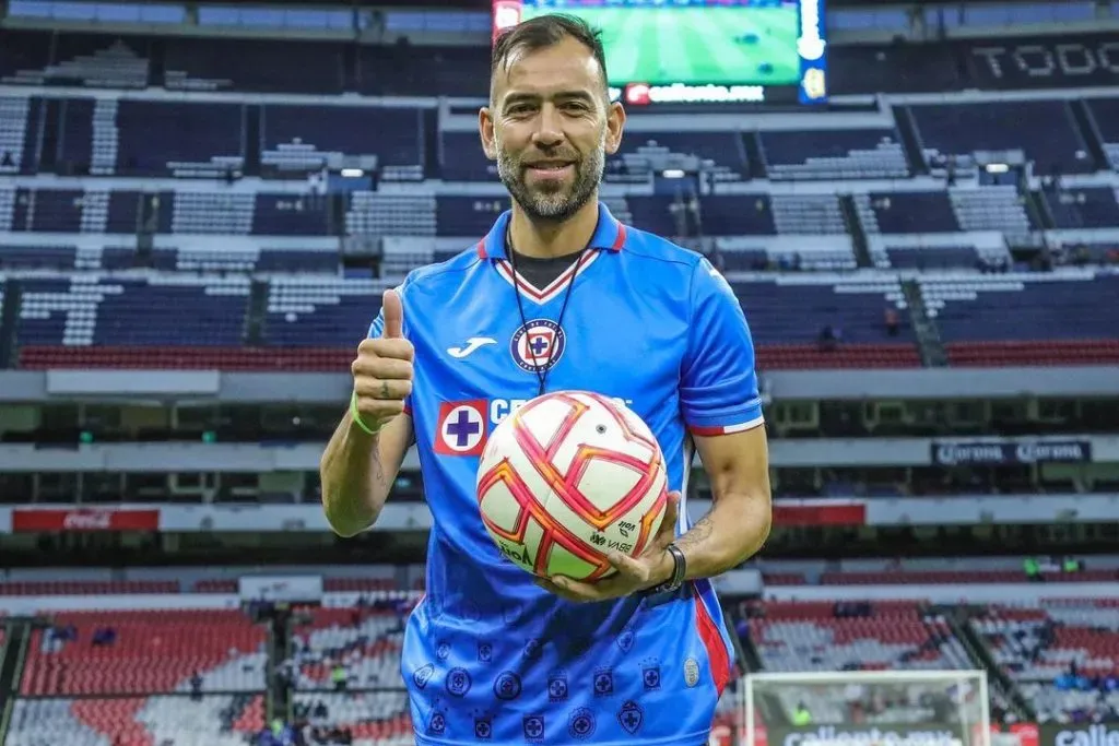 El consejo de Chelito Delgado para Martín Anselmi en Cruz Azul (@chelitodelgado19)