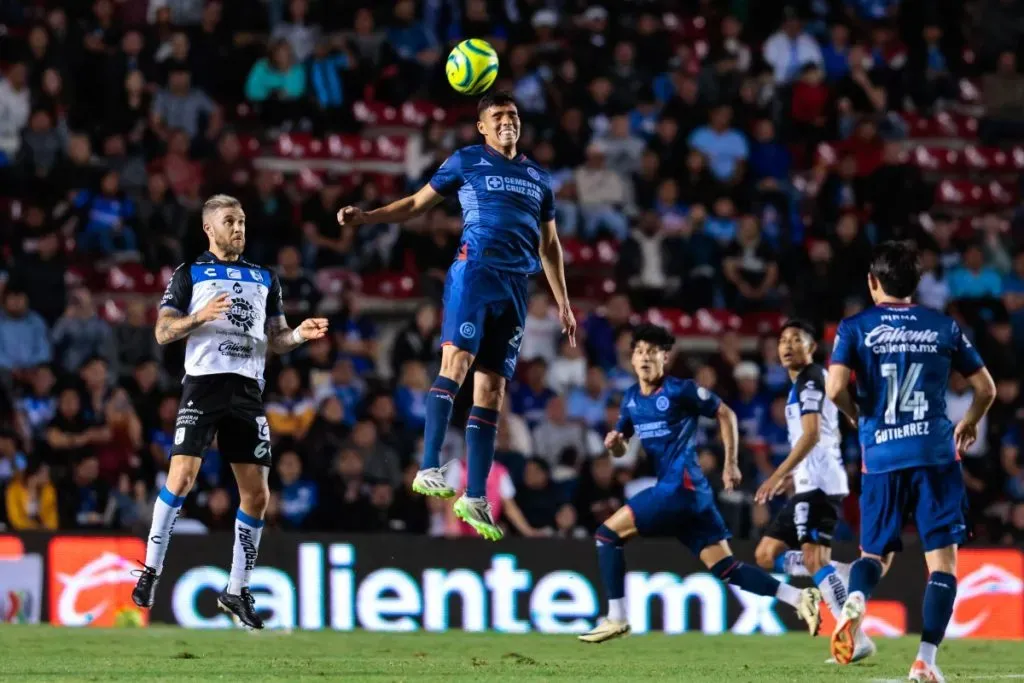 Bryan Gamboa, joven delantero de Cruz Azul. (Foto: Imago7)