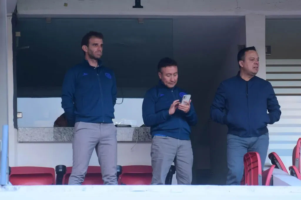 Iván Alonso y Martín Anselmi se reunieron con el presidente de Cruz Azul (Imago 7)