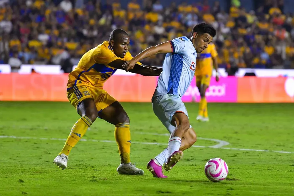 El 11 ideal de Javier Alarcón del Cruz Azul vs. Tigres (Imago 7)