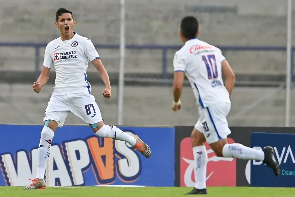 Josué Reyes celebra un gol en la Copa GNP 2020. (Foto: Imago7)