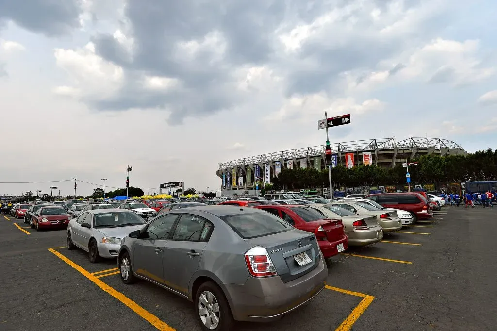 El Estadio Azteca cuenta con estacionamiento. (Foto: Imago7)