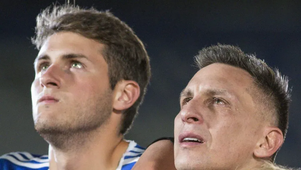 El canterano de Cruz Azul falló un mano a mano contra el PSV.