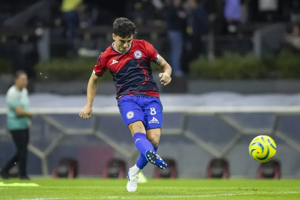 ¿Qué dice y qué significa el tatuaje de Lorenzo Faravelli? (Imago 7)