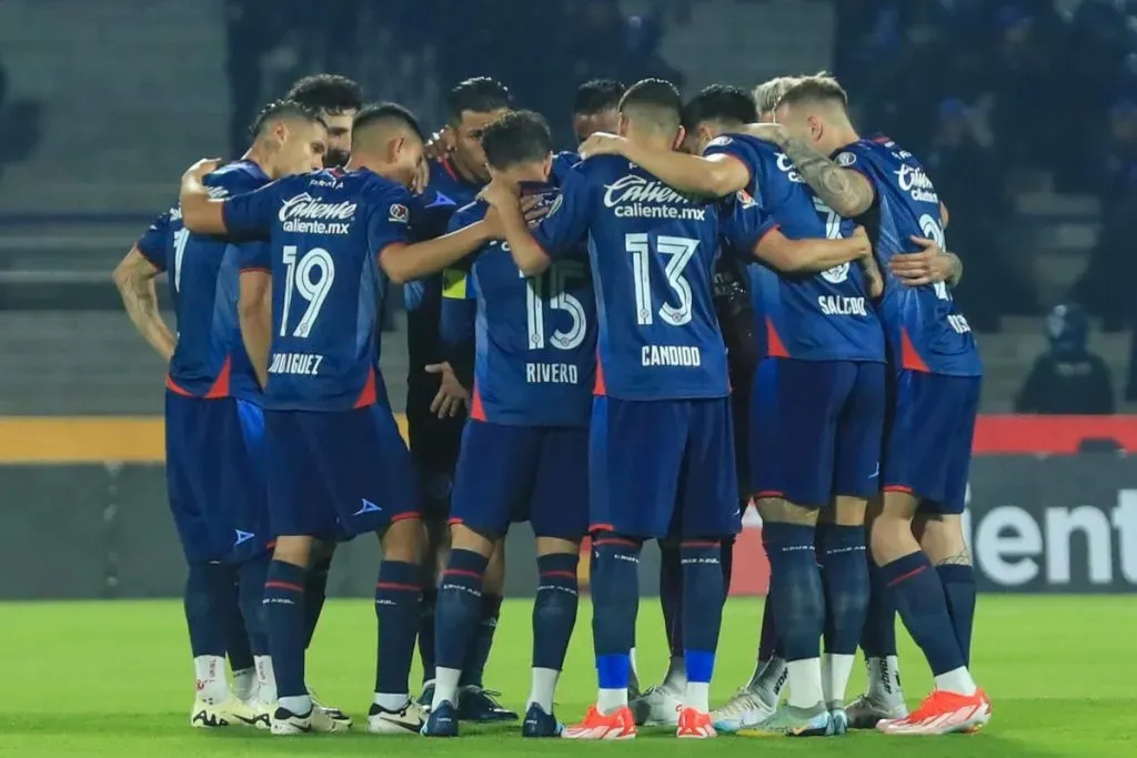 Cruz Azul obligado a vencer a Rayados.