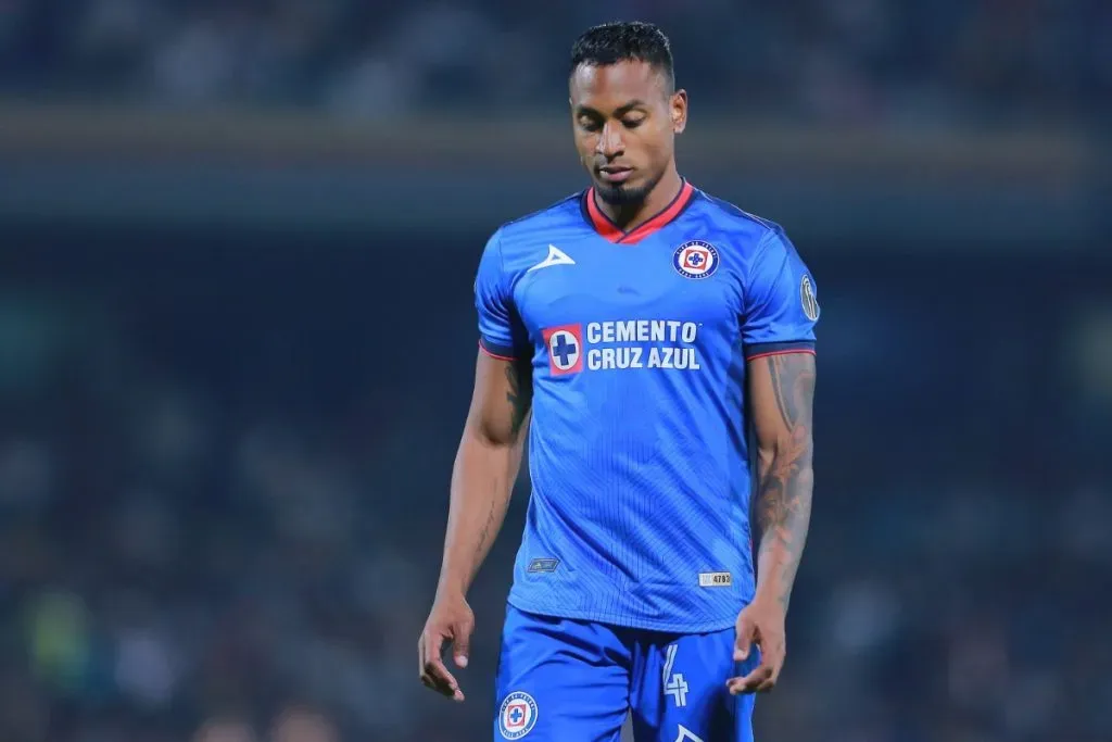 Willer Ditta, defensa de Cruz Azul. (Foto: Jam Media)