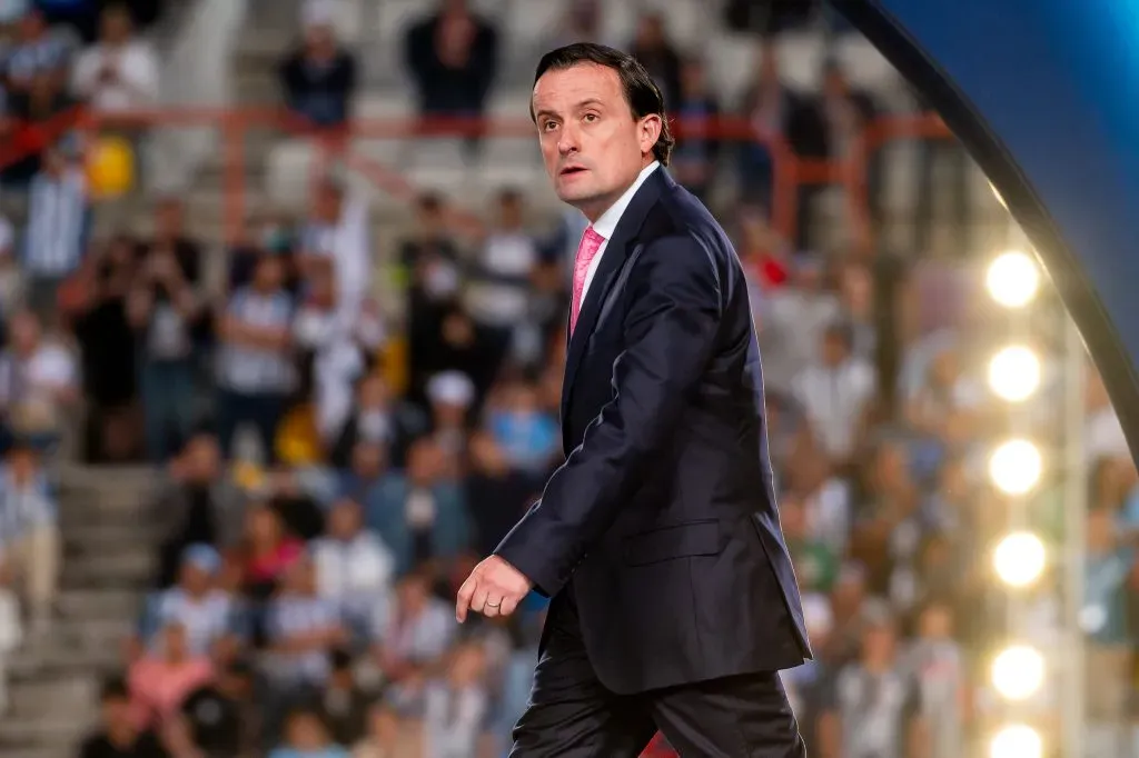 La FMF dificultará el trabajo de Iván Alonso en Cruz Azul (Imago 7)