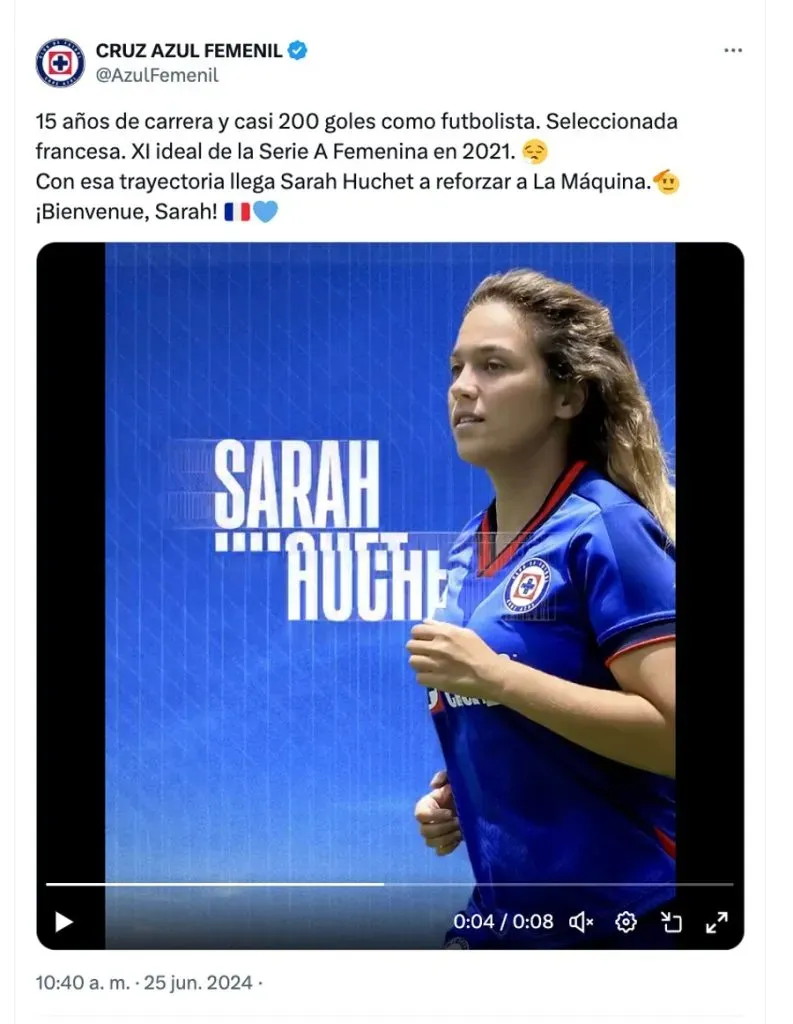 Sarah Huchet es una mediocampista francesa con una importante trayectoria.