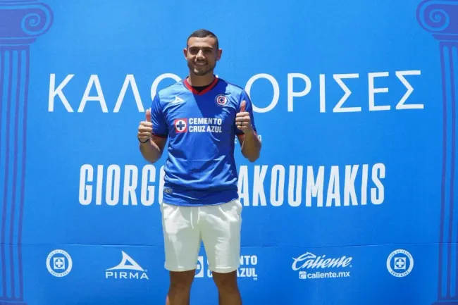 De esto depende que Giorgos Giakoumakis juegue el Cruz Azul vs. América de Cali (Imago 7)