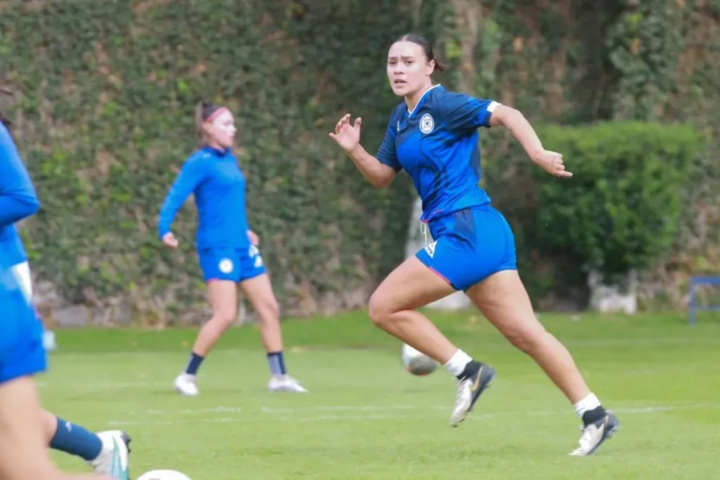 Joselin Muñoz llega a fortalecer la ofensiva de La Máquina.