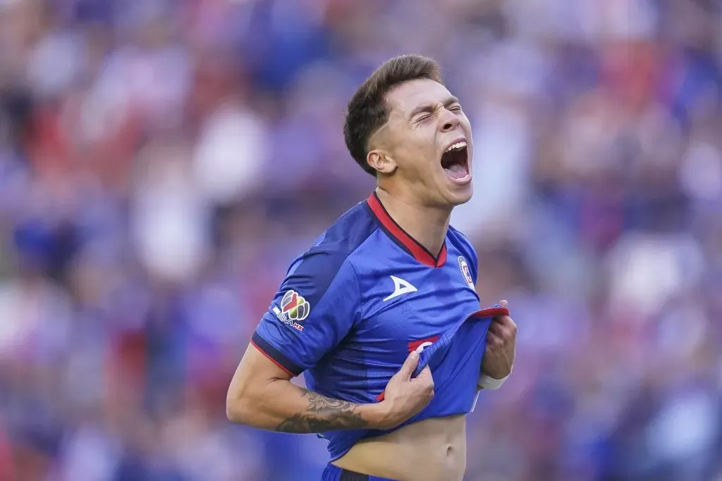 Rodrigo Huescas no entrenó en toda la semana previa al Apertura 2024 (Imago 7)