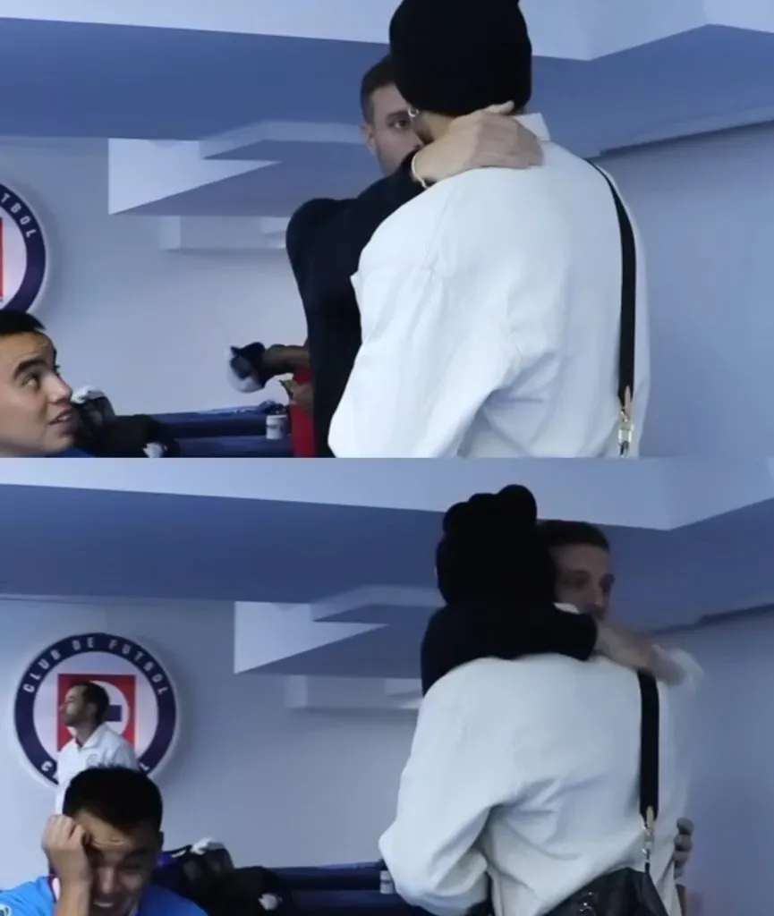 El abrazo de despedida en Cruz Azul entre Martín Anselmi y Carlos Salcedo (@SoyFanAzul)