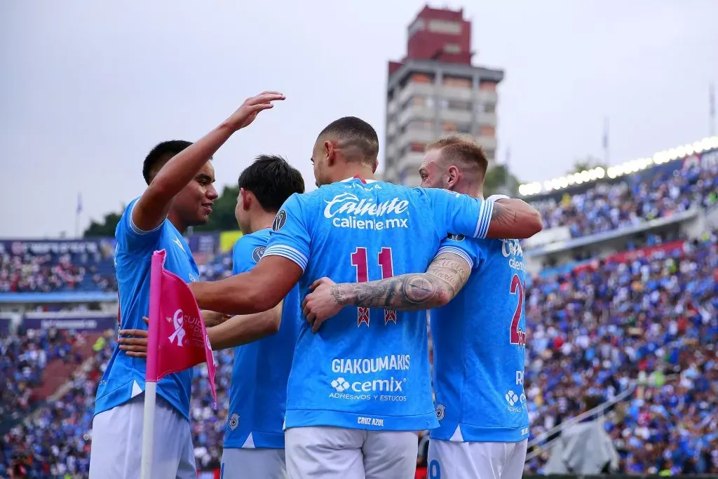 El ritual que realiza Martín Anselmi con sus jugadores en Cruz Azul (Jam Media)