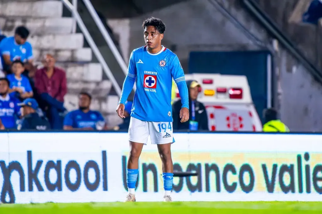 ¿Por qué Cruz Azul saldrá del anteúltimo lugar de la Regla de Menores? (Imago 7)