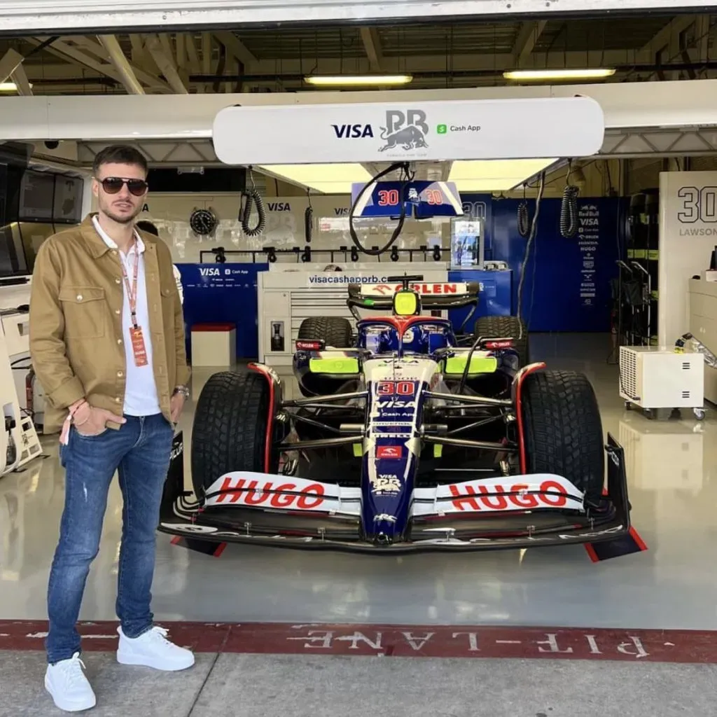 Martín Anselmi visitó el GP de México e hizo una curiosa reflexión (martinanselmidt)