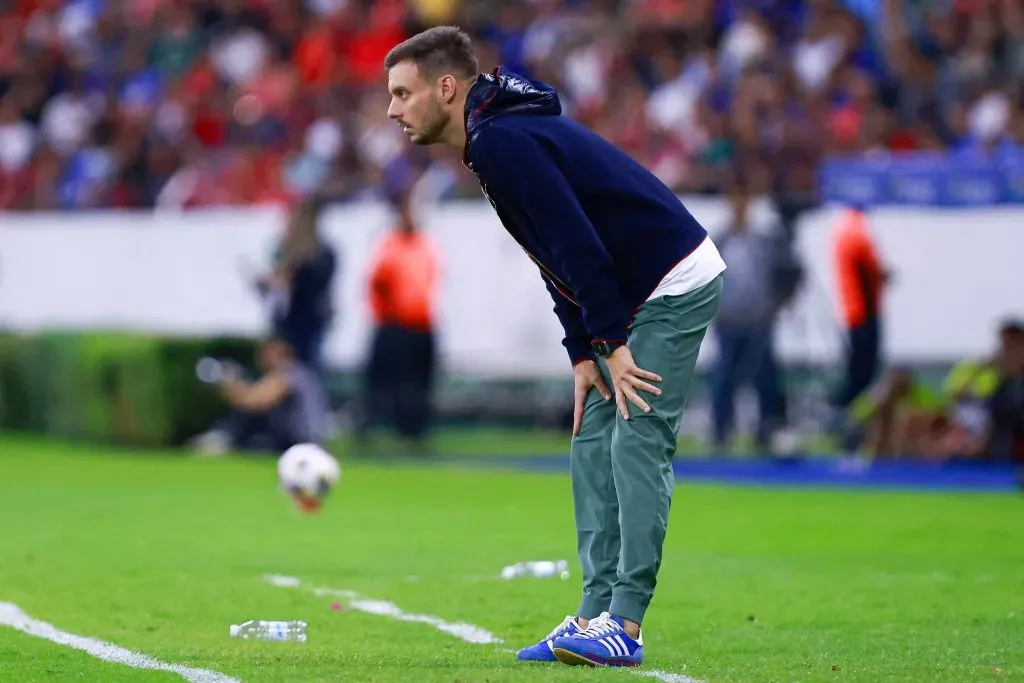 Javier Alarcón explicó por qué se le escapó la victoria de Cruz Azul (Jam Media)