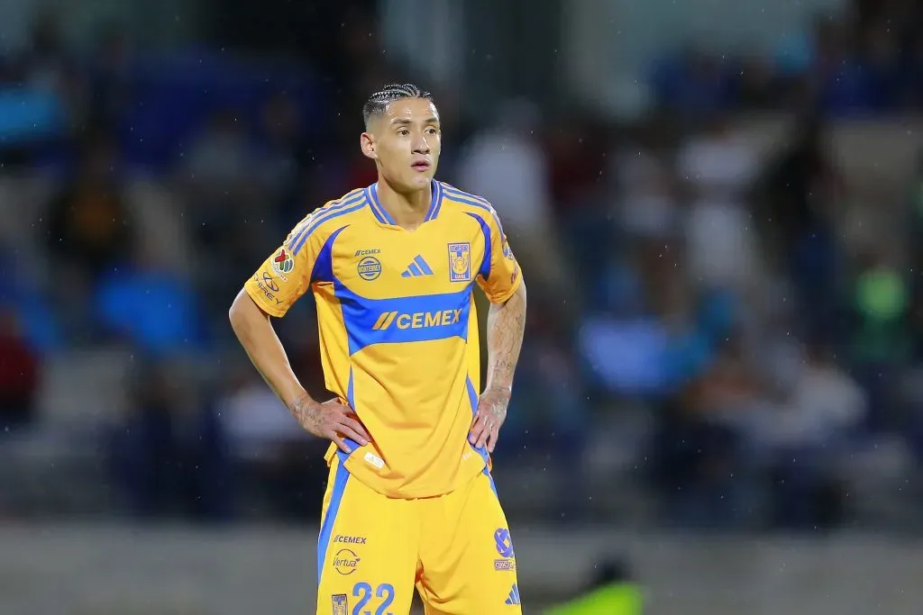 La lapidaria frase de Javier Alarcón en contra de Uriel Antuna (Jam Media)