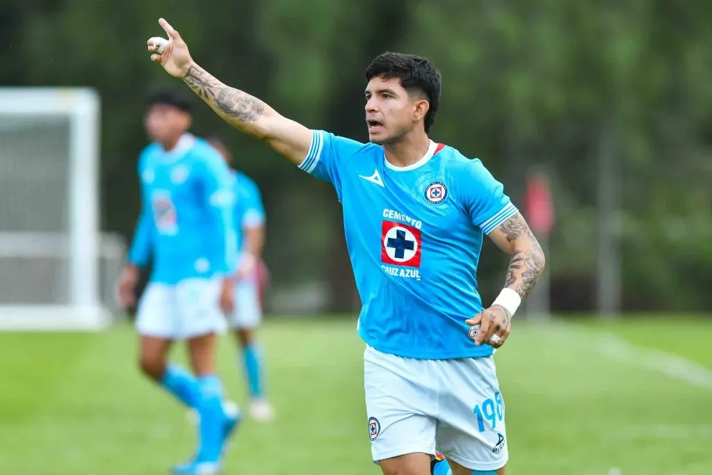 Javier Suárez brilló en Venezuela Sub-20 ante la Selección Mexicana de Amaury Morales