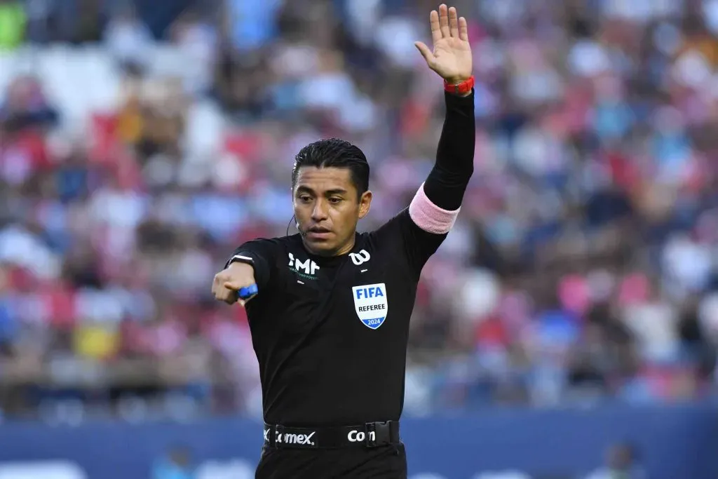 Árbitro y VAR confirmados para el Cruz Azul vs. Xolos (Imago 7)