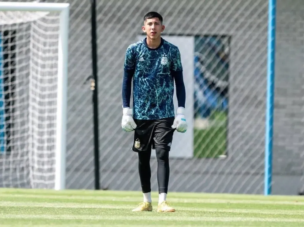 Cruz Azul podría cerrar a su primer refuerzo para 2025 en diciembre (@lautyherrera.1)