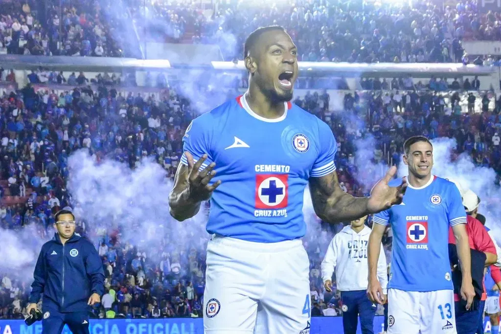 Willer Ditta terminó el Clásico Joven con dolor: ¿Qué tiene? (Imago 7)