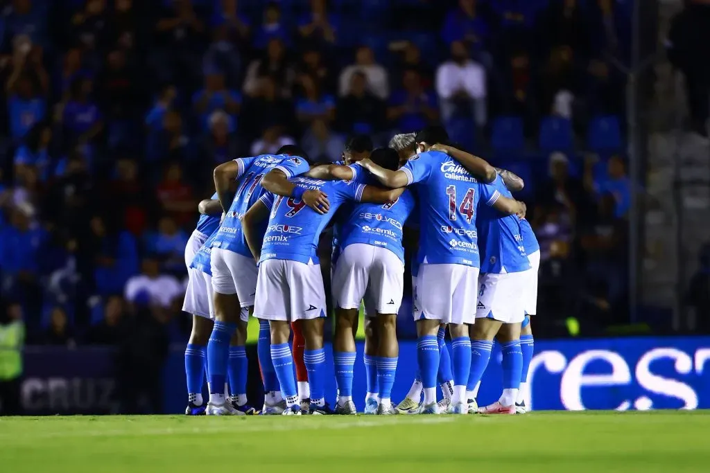 No solo Cándido y Vargas: Cruz Azul tendría otra baja para 2025 (Imago)