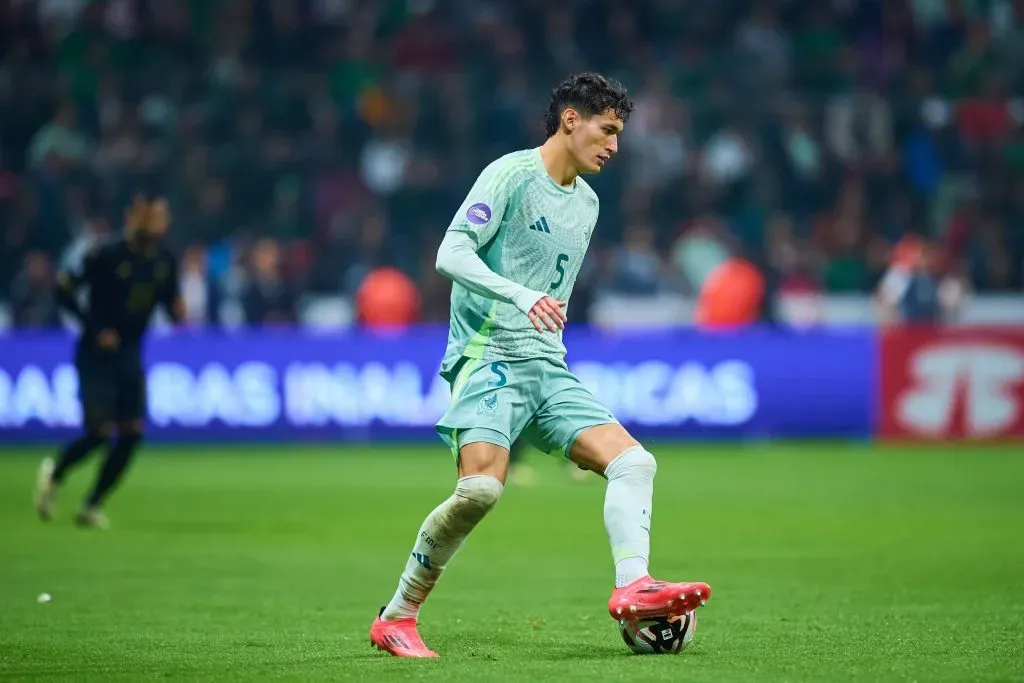 Chiquete Orozco tendría fecha para realizarse los exámenes médicos (Imago)