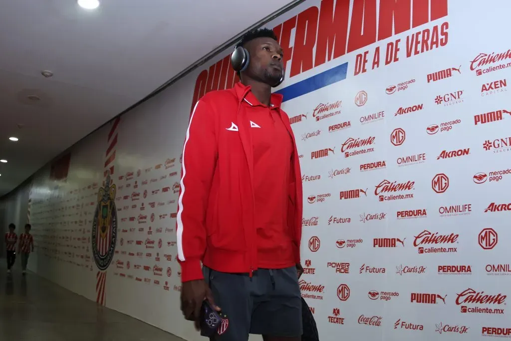 Necaxa planea un fichaje que pondría en jaque la continuidad de Cambindo (Imago 7)