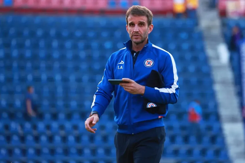 Javier Alarcón se arrepiente de las críticas al mercado de Cruz Azul (Imago 7)