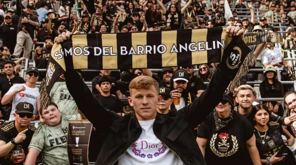 Mateusz Bogusz le pidió a Los Ángeles FC que lo vendan a Cruz Azul (x_bogus)