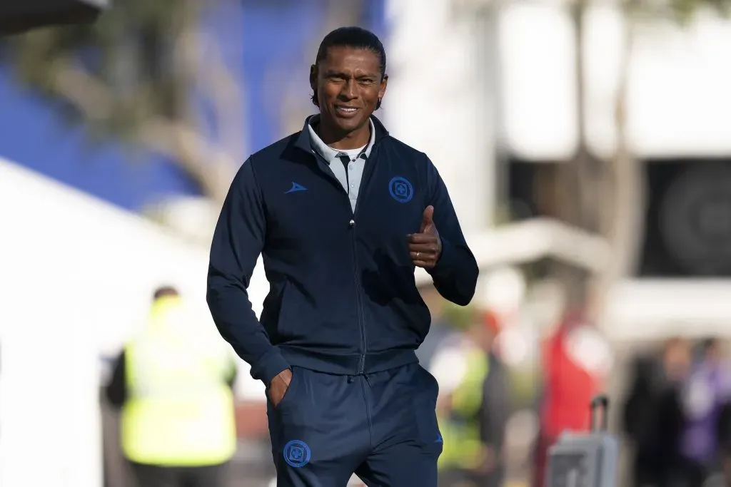 Vicente Sánchez rechazó el puesto: Joel Huiqui irá al baquillo (Imago 7)