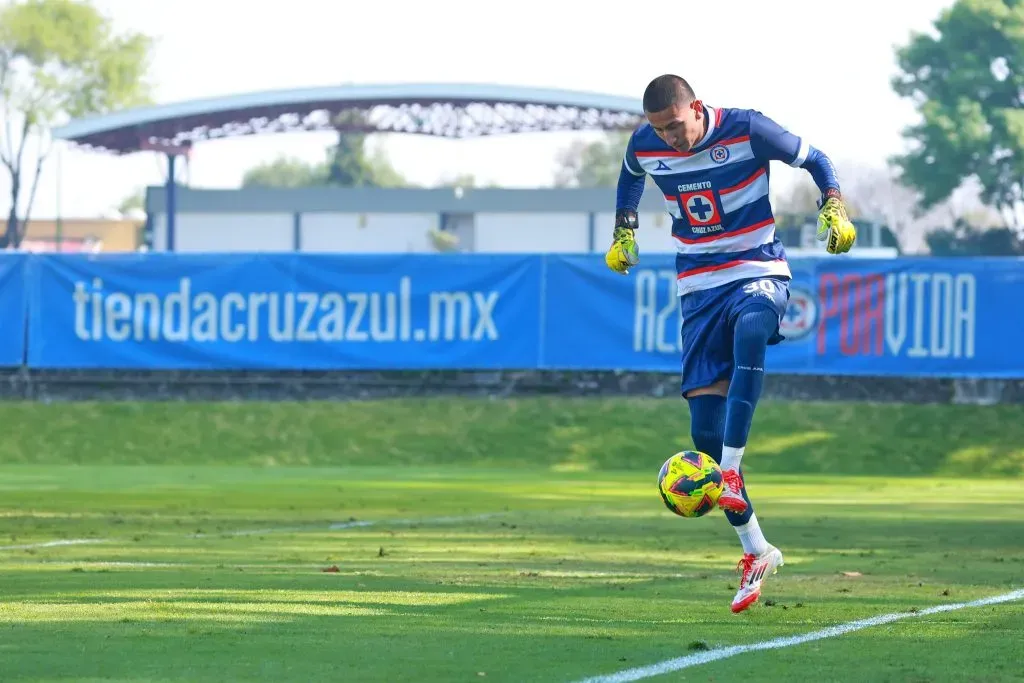 El refuerzo Emmanuel Ochoa debutó con Cruz Azul Sub 23. (Foto: Imago7)