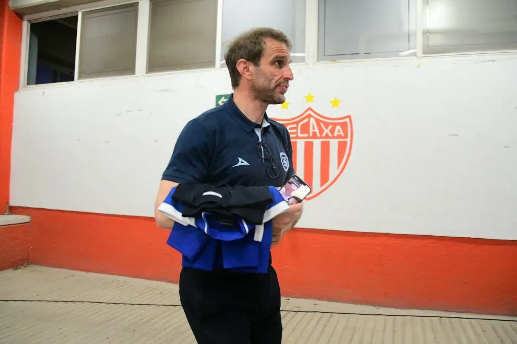 La dura crítica de Carlos Hermosillo que destruye a Iván Alonso (Imago 7)