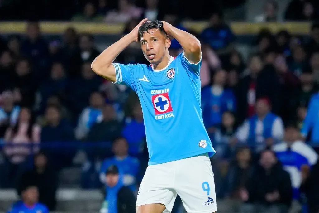 Ángel Sepúlveda volvería a la banca frente a Pachuca (Imago 7)