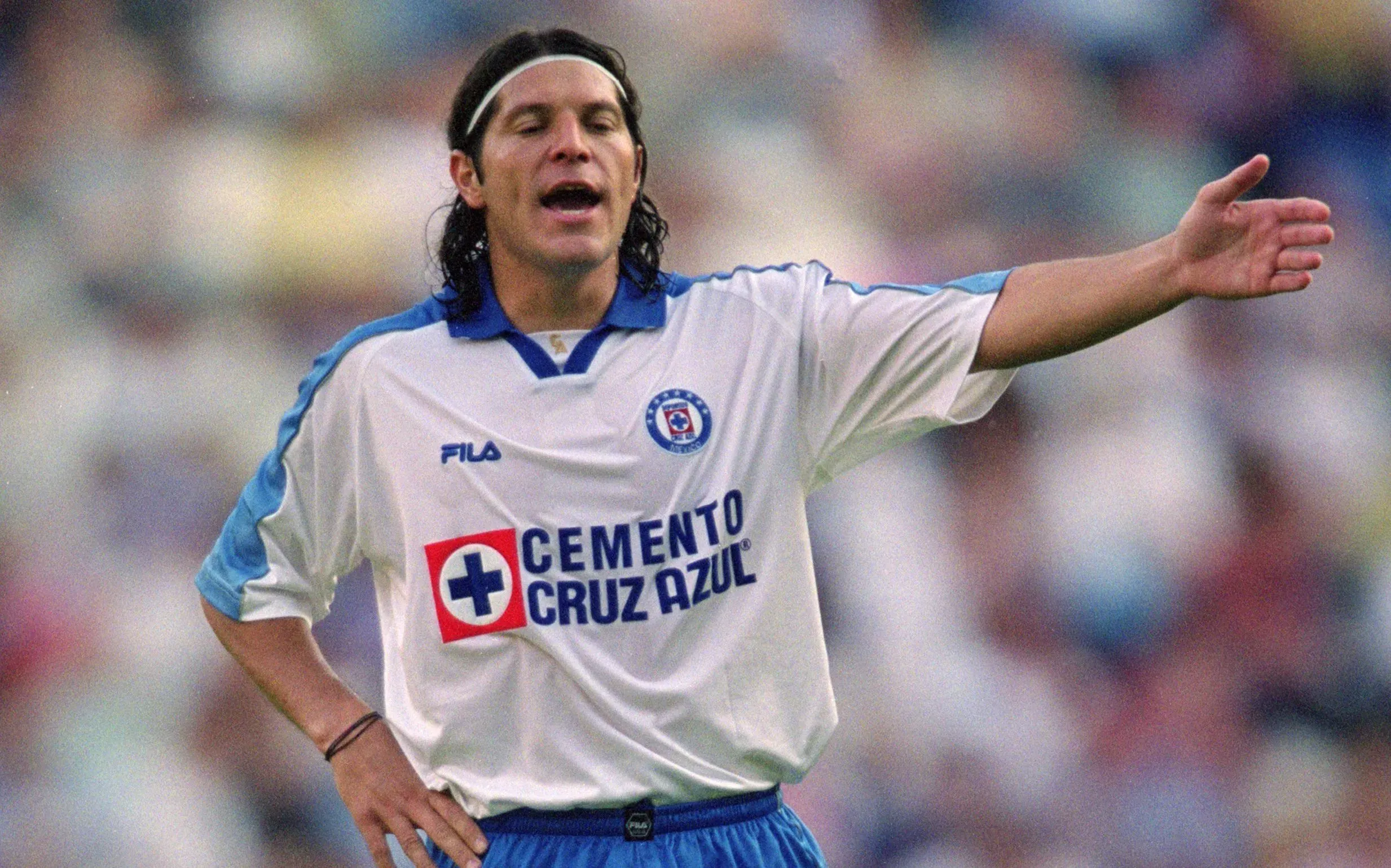 Pablo Galdames durante su etapa con Cruz Azul.