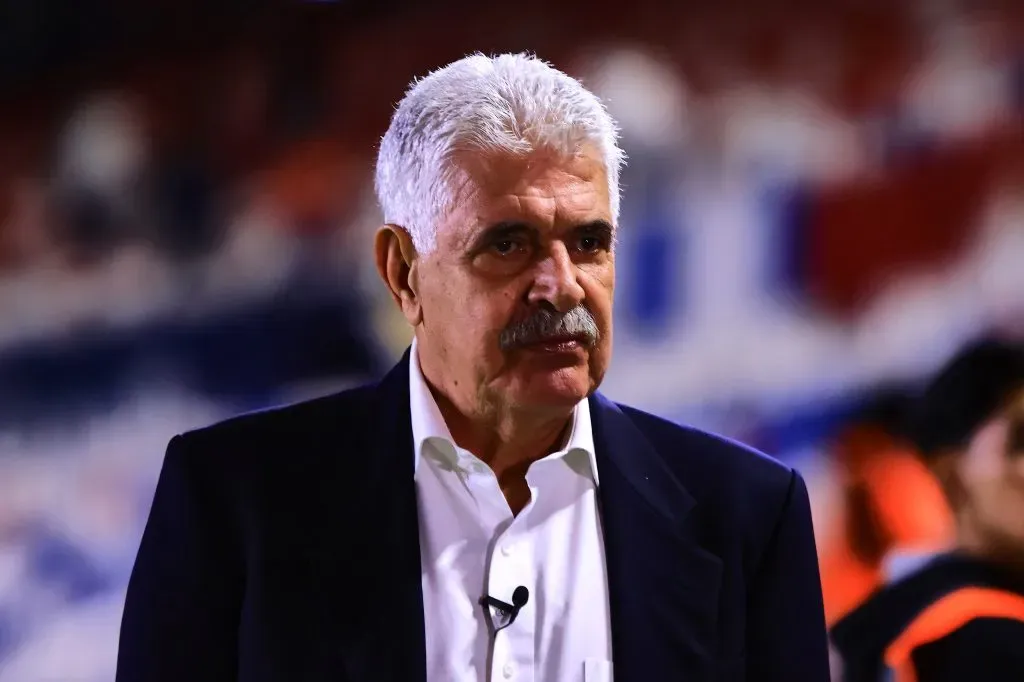 Tuca Ferretti salió en defensa de Vicente Sánchez en Cruz Azul (Imago 7)