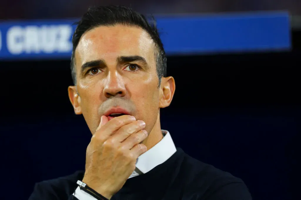 El gesto de Vicente Sánchez para ganarse el vestidor de Cruz Azul (Getty Images)