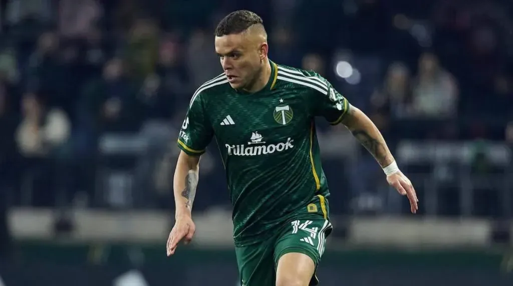 Efraín Juárez pidió el fichaje de un campeón de la Novena en Pumas (jona_rodriguez21)