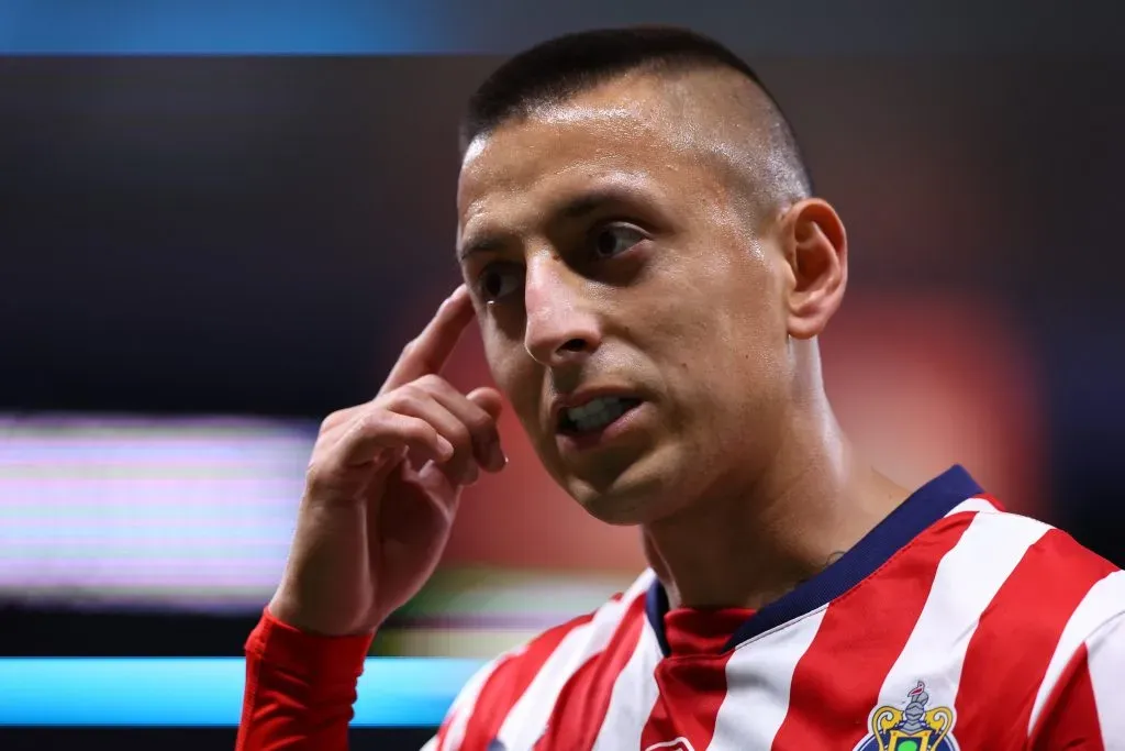 Piojo Alvarado le hace el feo a Cruz Azul ante su interés (Getty Images)