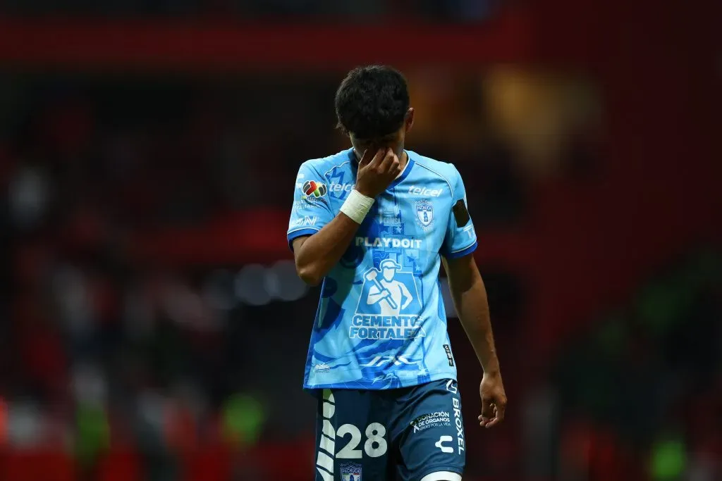 Cruz Azul puede convencerlo: el penoso salario de Elías Montiel en Pachuca (Imago 7)