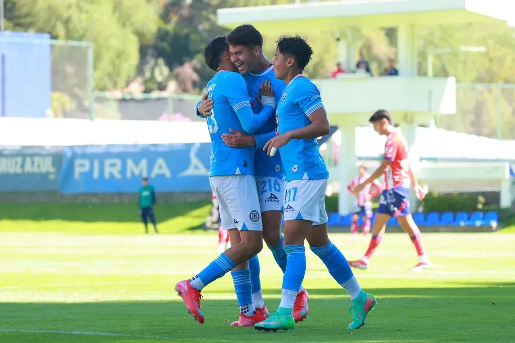 Bryan Casas, en festejo de gol con Cruz Azul Sub 23. (Imago 7)