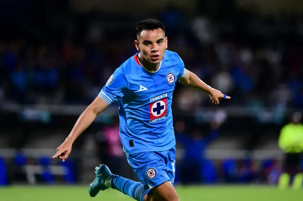 No es Rodolfo Rotondi: Tigres quiere a otra estrella de Cruz Azul (Imago 7)