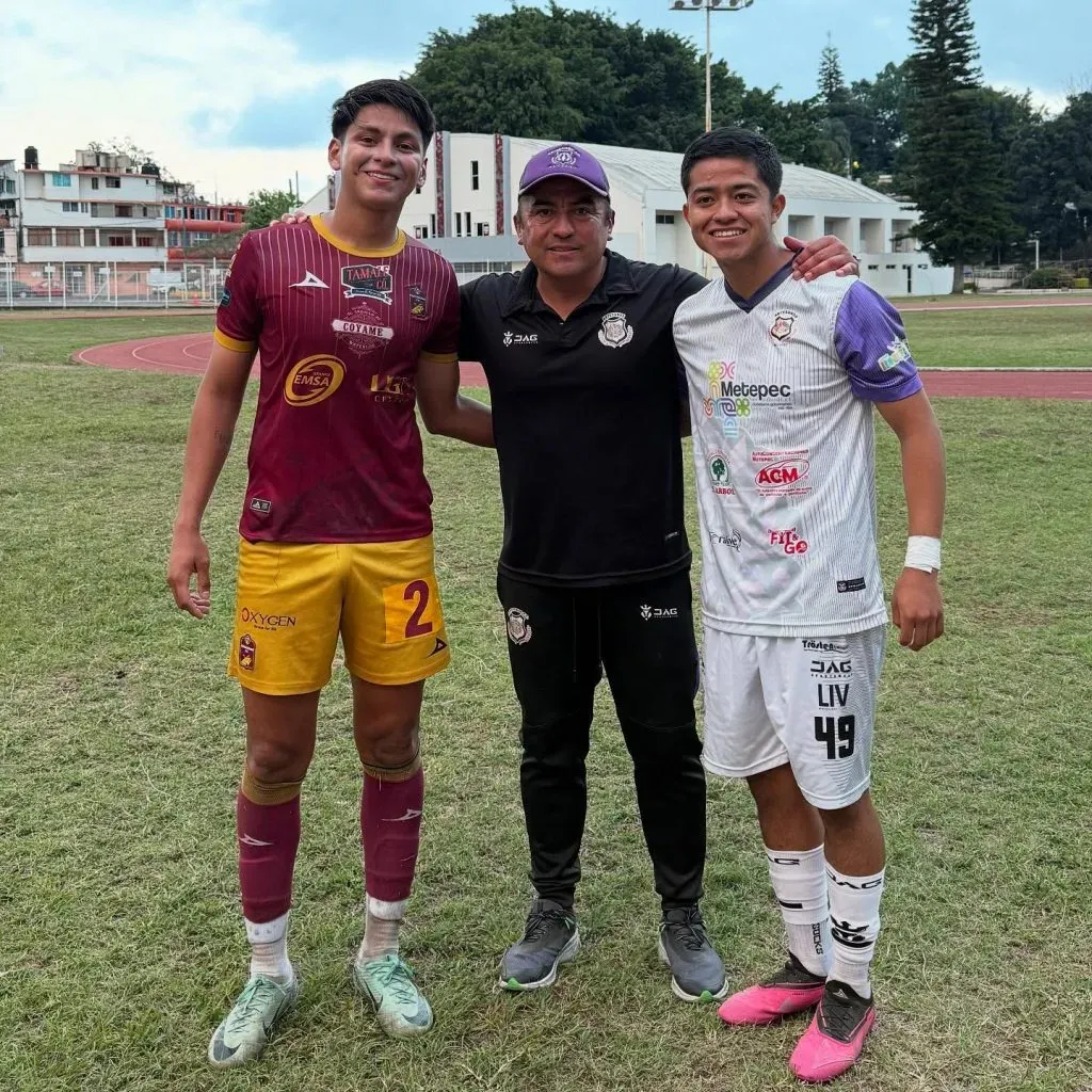 Luis Iturbide, ex Cruz Azul, jugando para Cañoneros FC. (@osopedroza79)