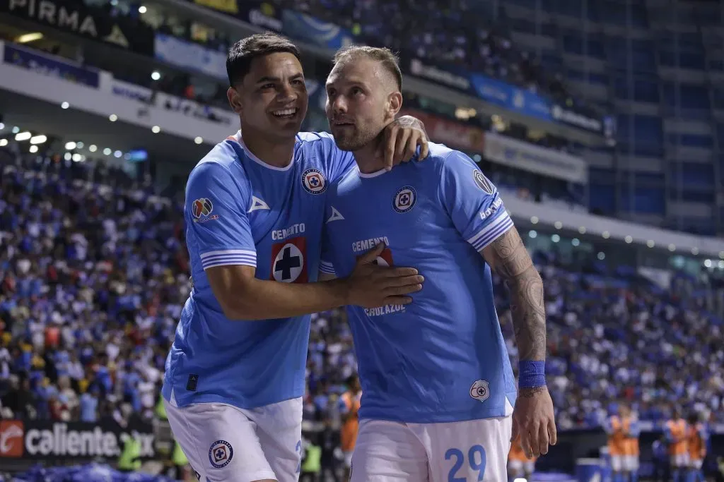 Los futbolistas que Cruz Azul intenta recuperar para la final (Imago 7)