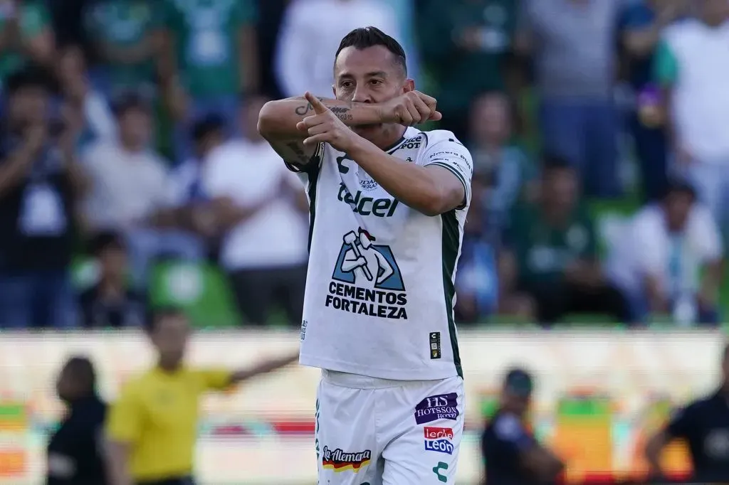 Revelan la postura de Andrés Guardado ante el interés de Cruz Azul (Imago 7)