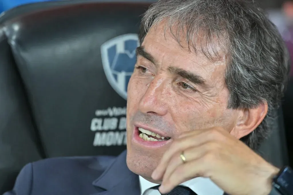 La oferta que alejaría a Guillermo Almada de Cruz Azul (Getty Images)