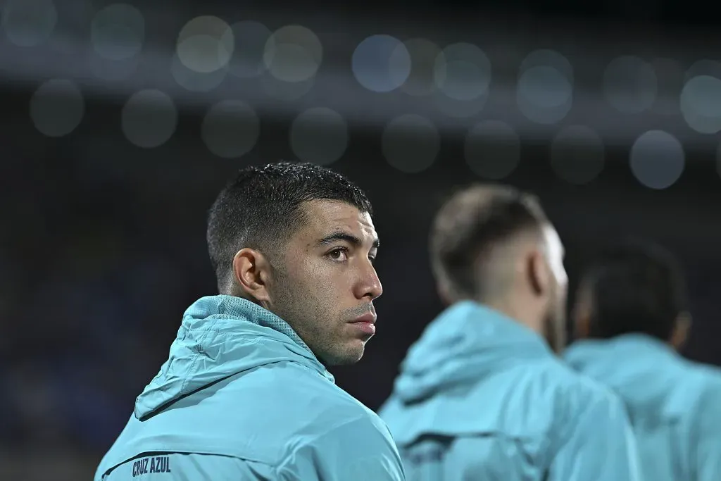 La peor noticia sobre el futuro de Erik Lira en Cruz Azul (Imago 7)