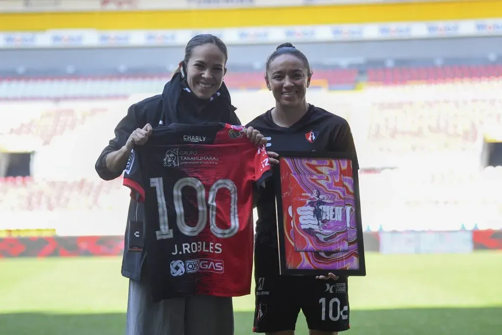 La nueva directora deportiva de Cruz Azul Femenil, fue gerenta deportiva de Atlas. (Imago 7)